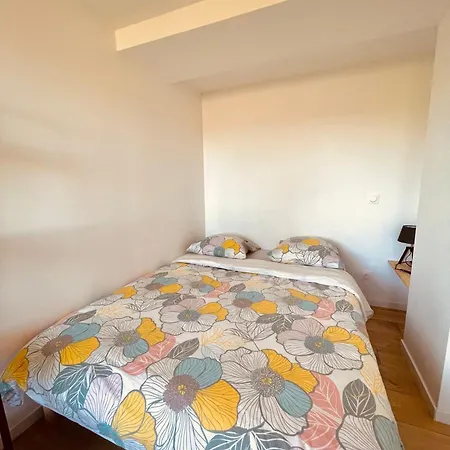 Lägenhet T1 Bis Renove Au Centre D'auch *